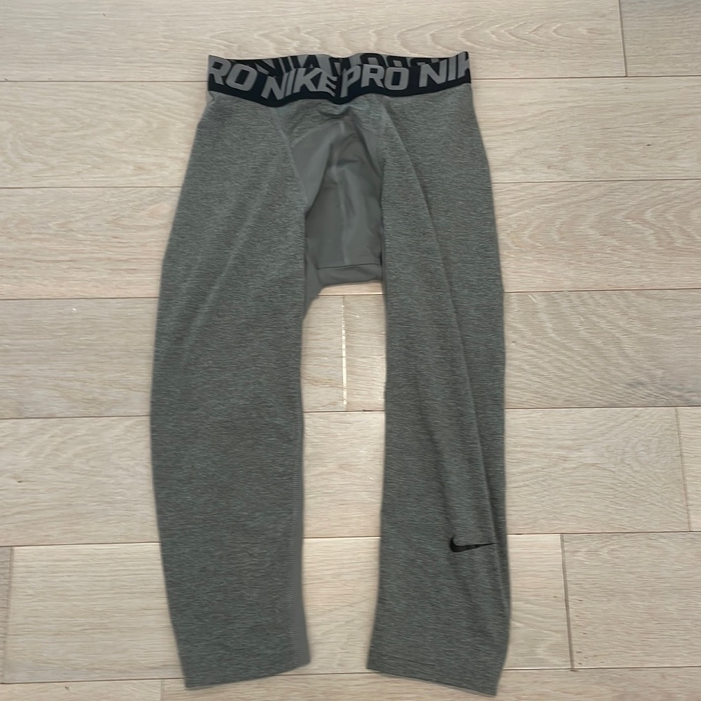 Nike pro boys leggings. Size L. Perfect condition! Gray.